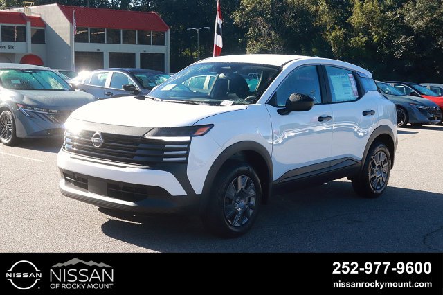New 2027 Nissan Kicks S FWD image 3