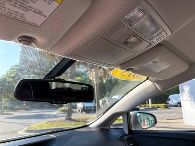 Used 2015 Toyota Venza XLE AWD/4WD image 17