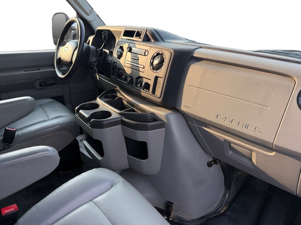 Used 2019 Ford E-350 and Econoline 350 Super Duty w/ Power Windows & Locks Group RWD image 13