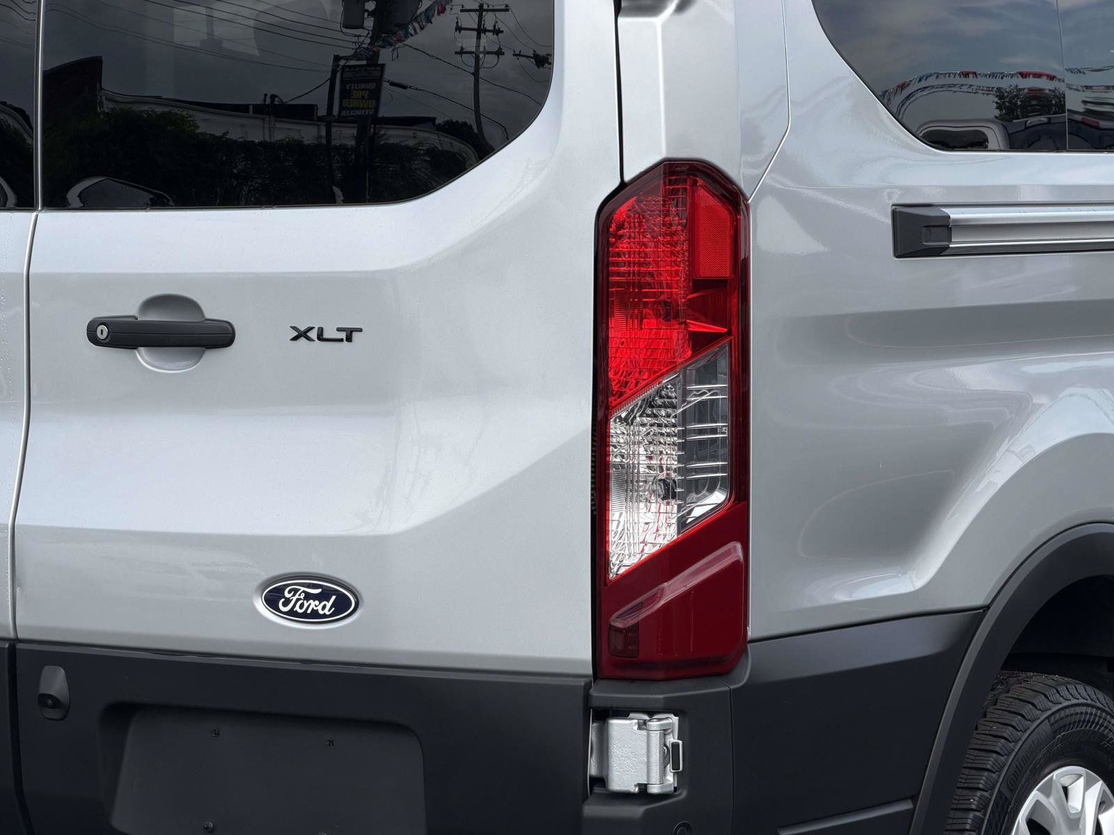 Used 2026 Ford Transit 350 XLT RWD image 12