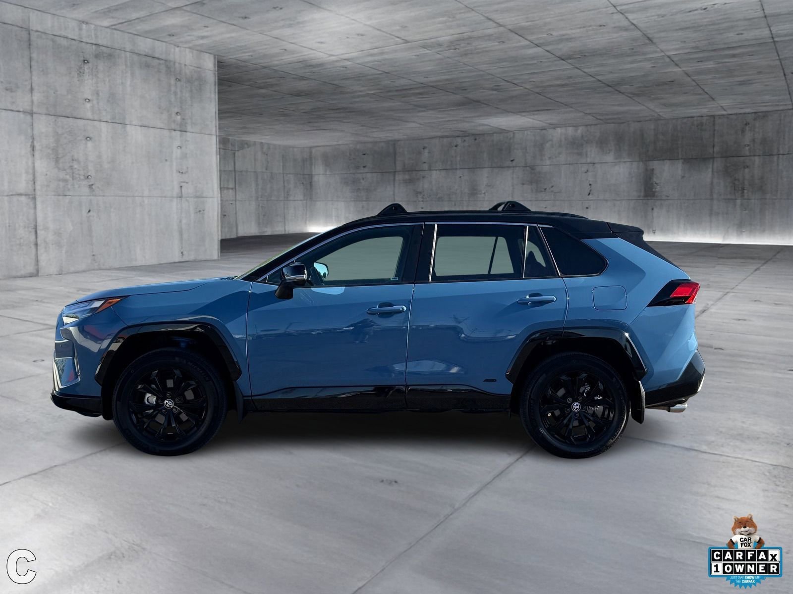 Used 2024 Toyota RAV4 XSE w/ Advanced Technology Package image 3