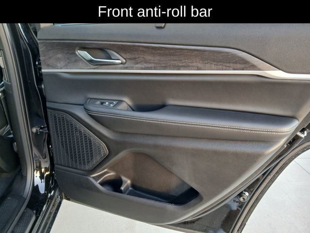 New 2025 Jeep Grand Cherokee L Limited image 21