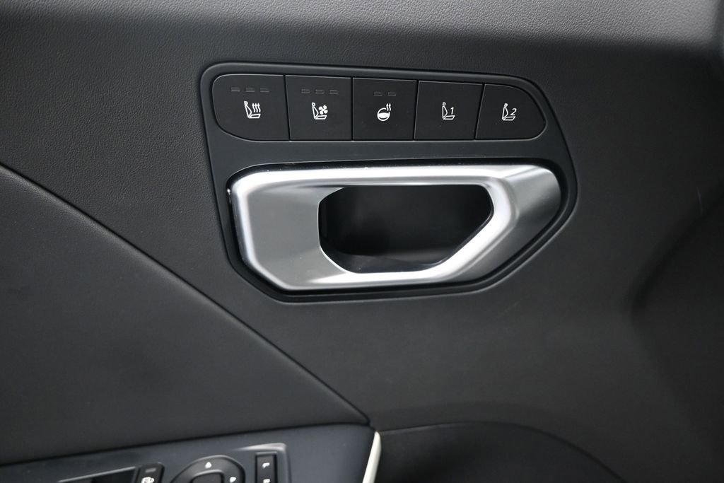 Certified 2026 Kia K4 GT-Line Turbo FWD image 19