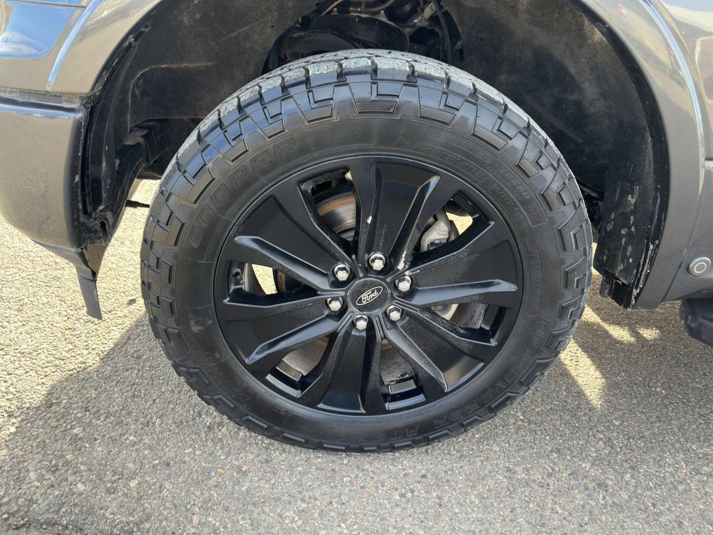 Used 2020 Ford F150 Lariat w/ Equipment Group 502A Luxury image 24