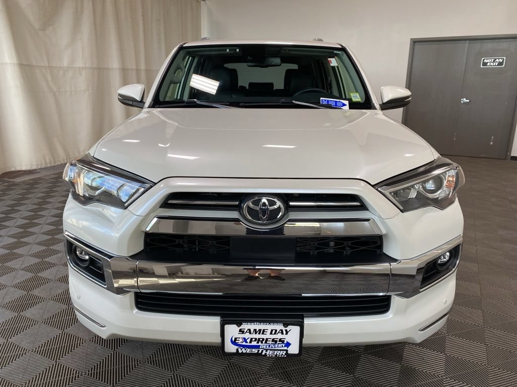 Used 2021 Toyota 4Runner Limited AWD/4WD image 3