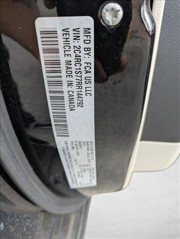 Used 2024 Chrysler Pacifica Select image 17