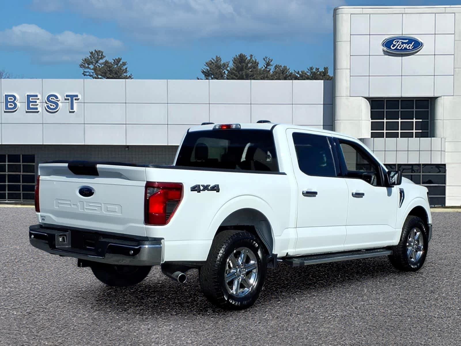 Used 2025 Ford F150 XLT w/ Equipment Group 301A Standard AWD/4WD image 7