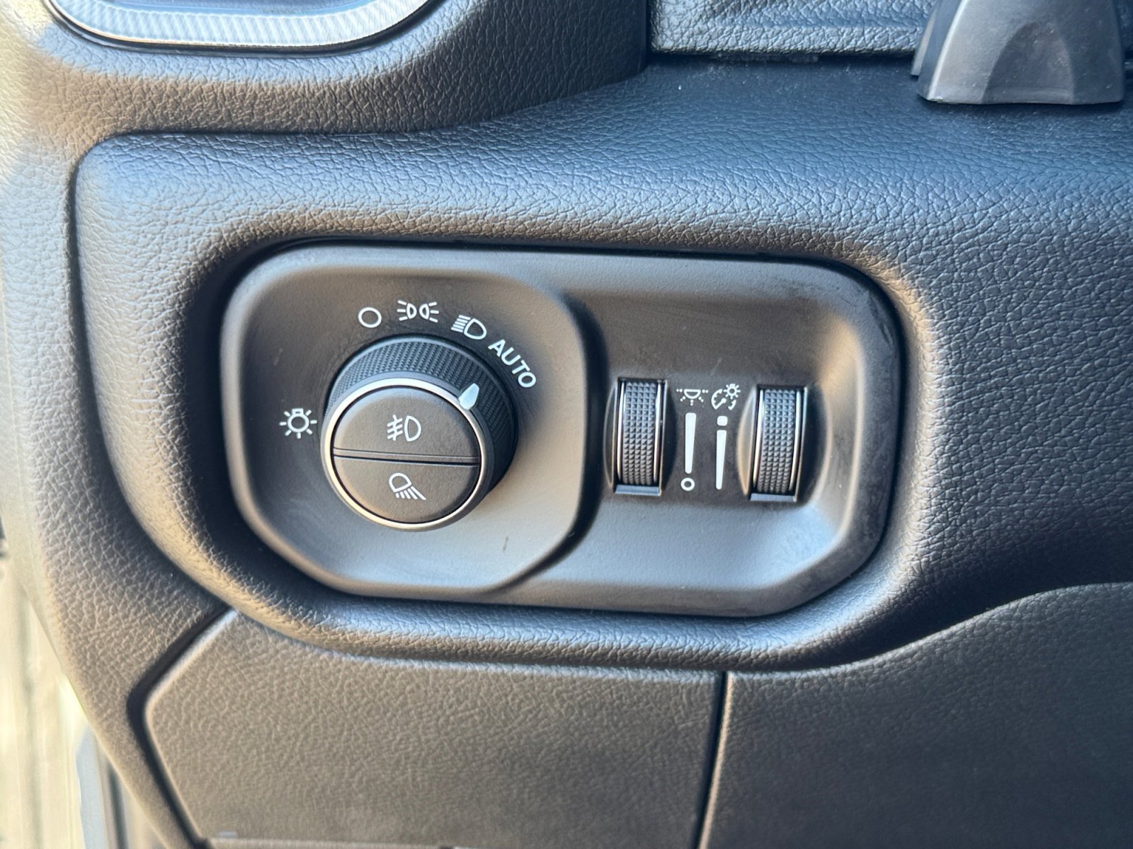 Used 2026 RAM 2500 Power Wagon image 14