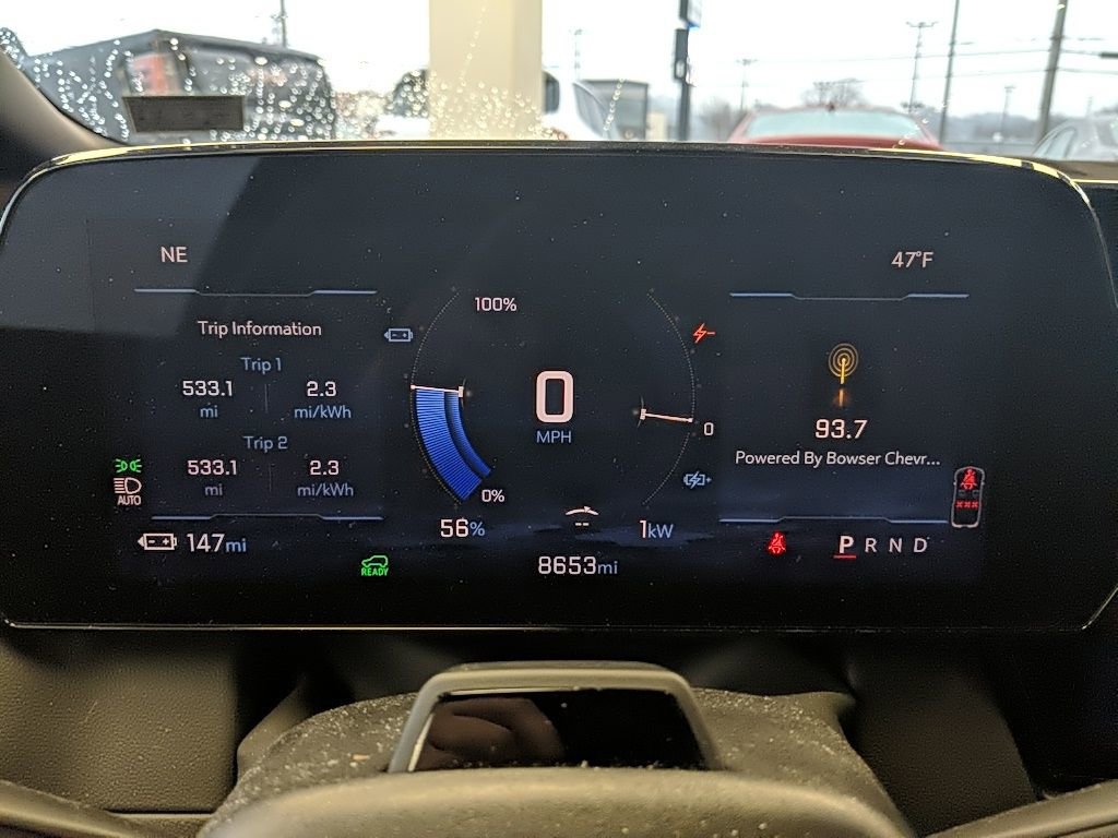 Used 2024 Chevrolet Equinox EV RS image 25