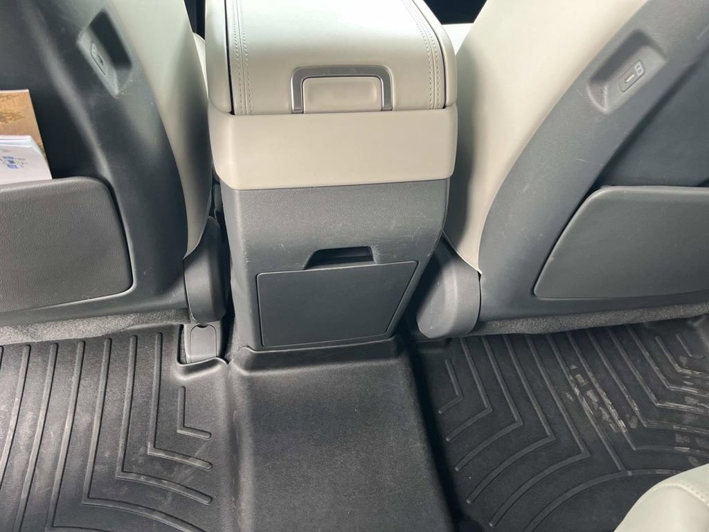 Used 2024 Hyundai Santa Fe Calligraphy FWD image 17