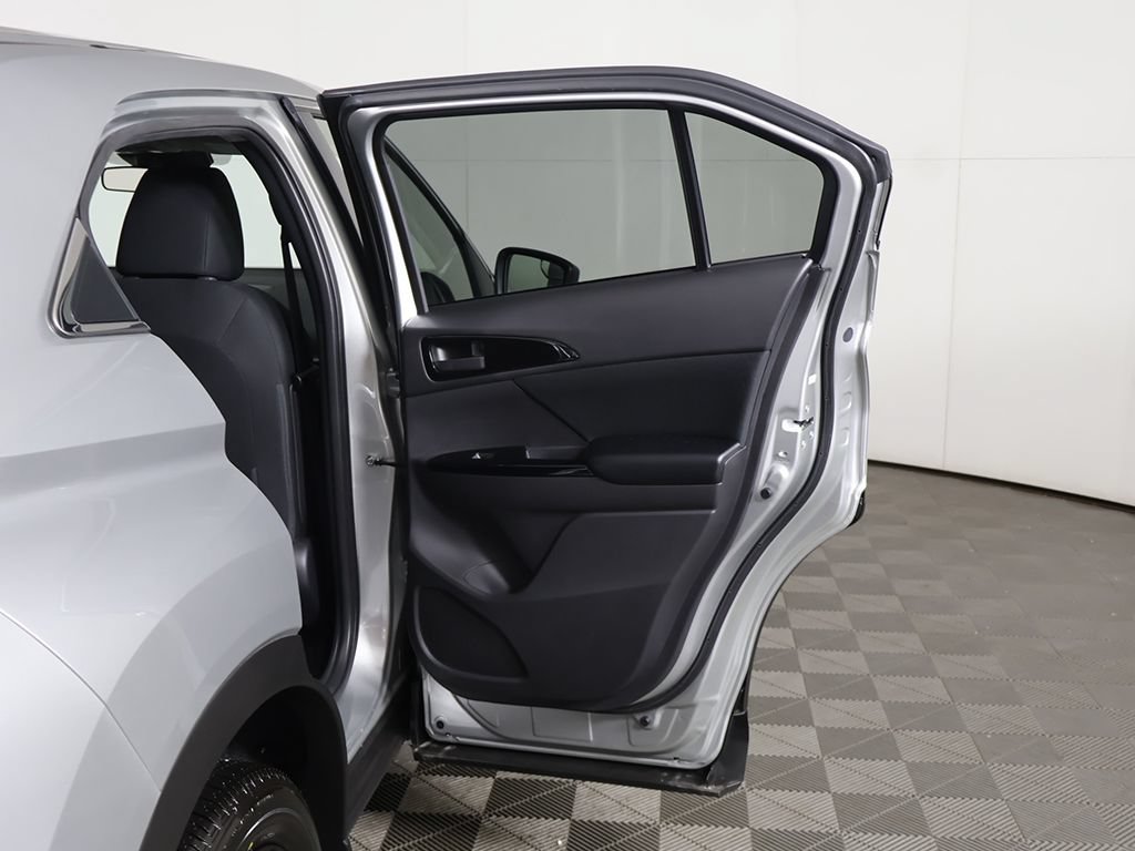 New 2026 Mitsubishi Eclipse Cross LE AWD/4WD image 19