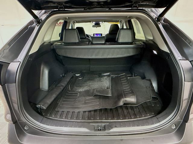 Used 2023 Toyota RAV4 XLE Premium image 26