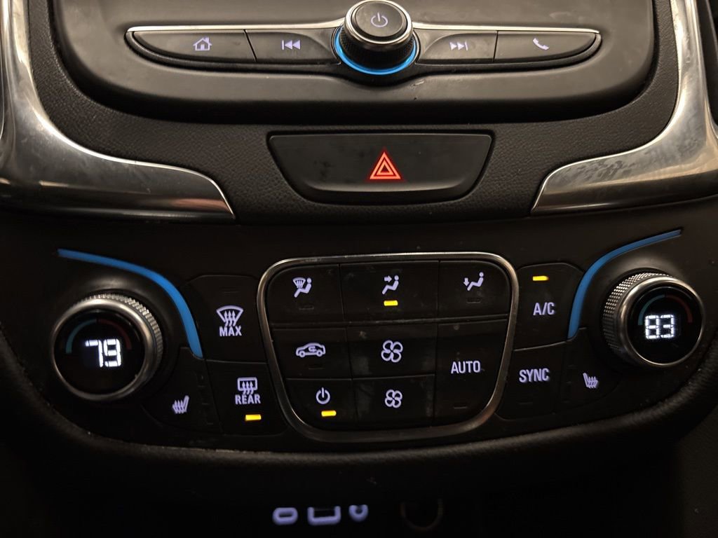 Used 2021 Chevrolet Equinox LT image 20