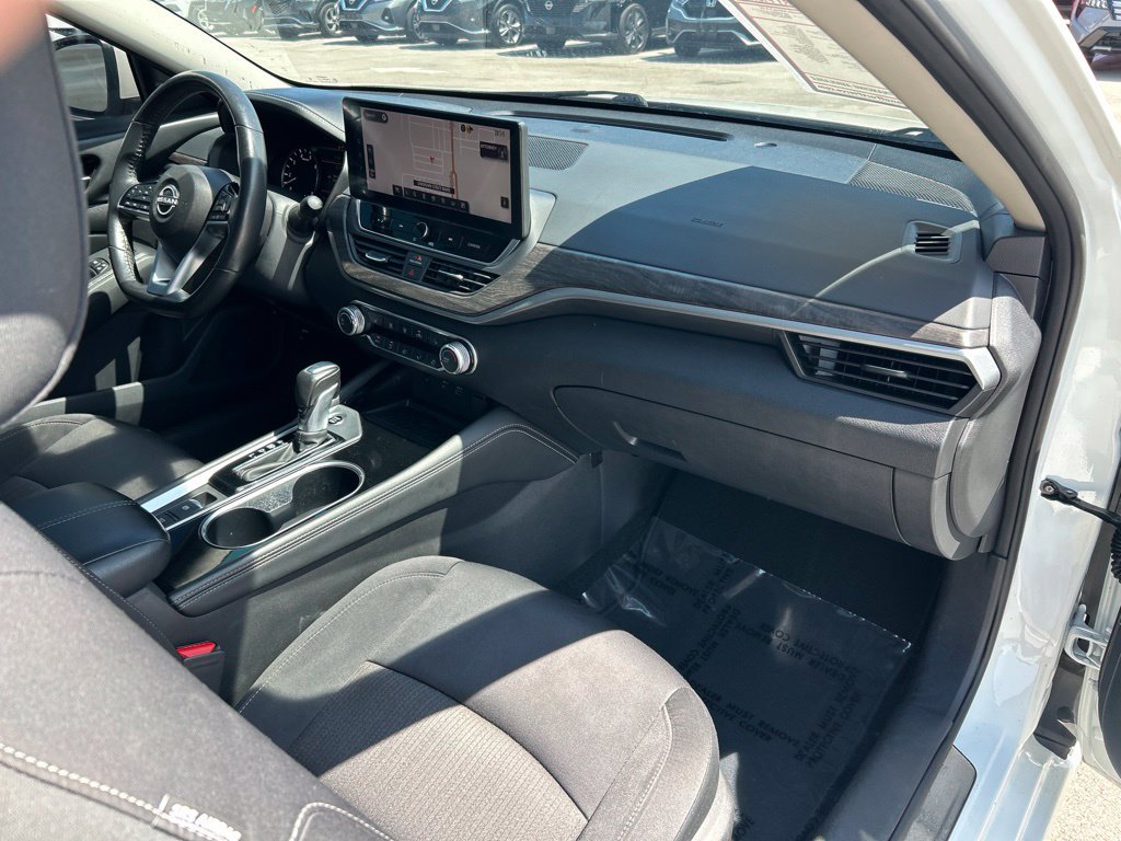 Certified 2024 Nissan Altima 2.5 SV w/ SV Premium Package FWD image 44