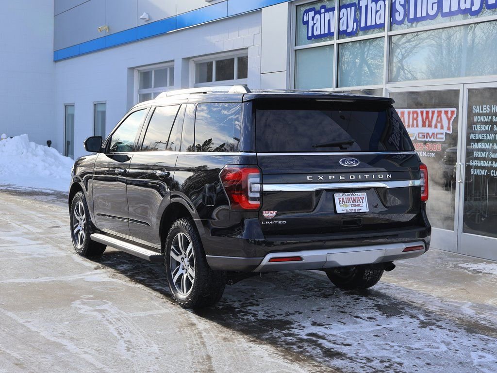 Used 2024 Ford Expedition Limited image 8