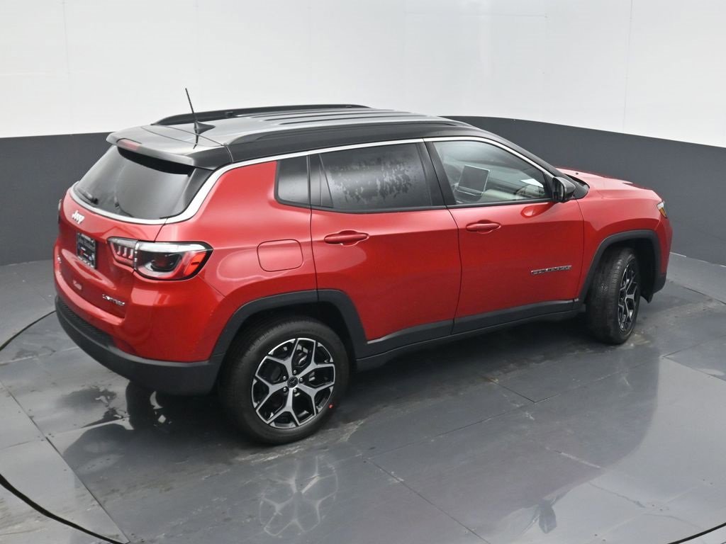 New 2026 Jeep Compass Limited image 40