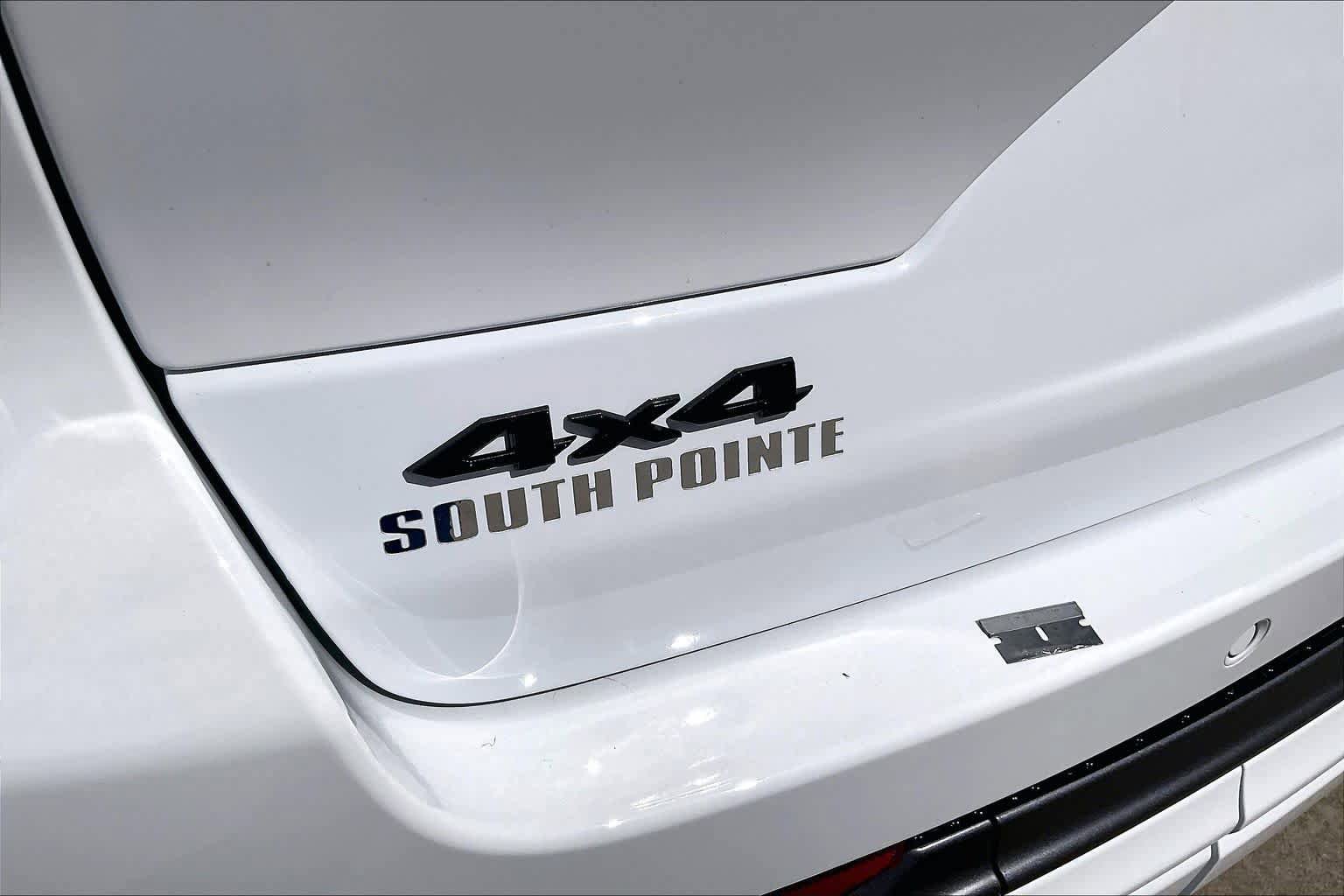 New 2026 Jeep Grand Cherokee Summit AWD/4WD image 15