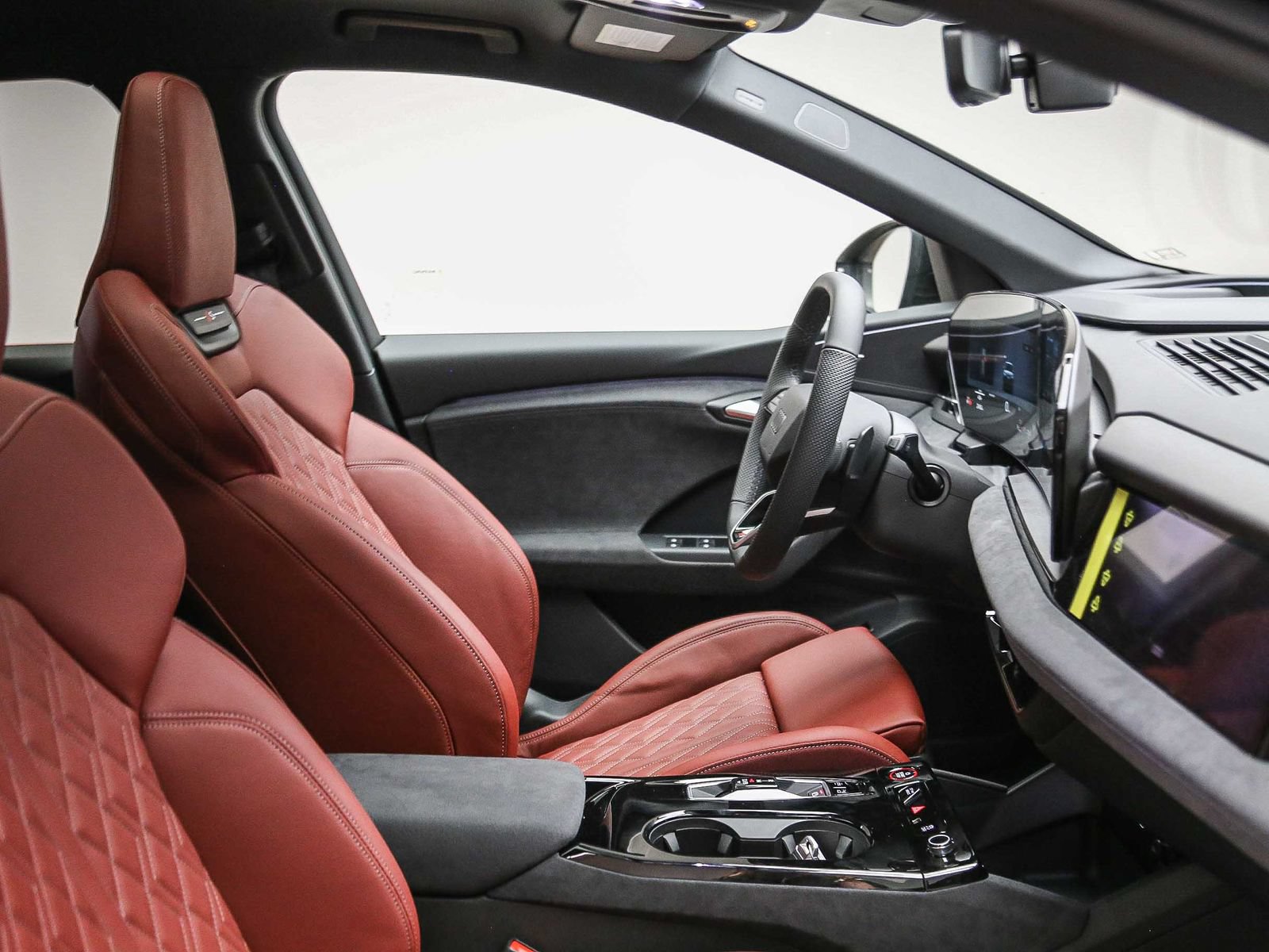 New 2027 Audi SQ6 e-tron Prestige AWD/4WD image 18