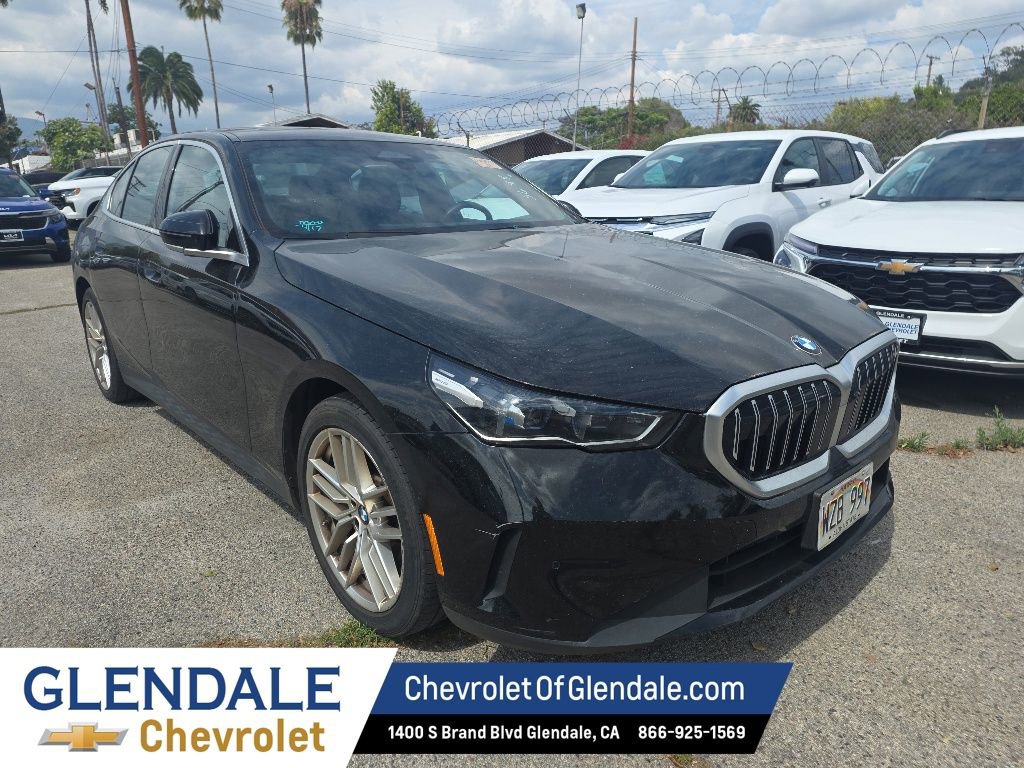 Used 2024 BMW 530i RWD image 8
