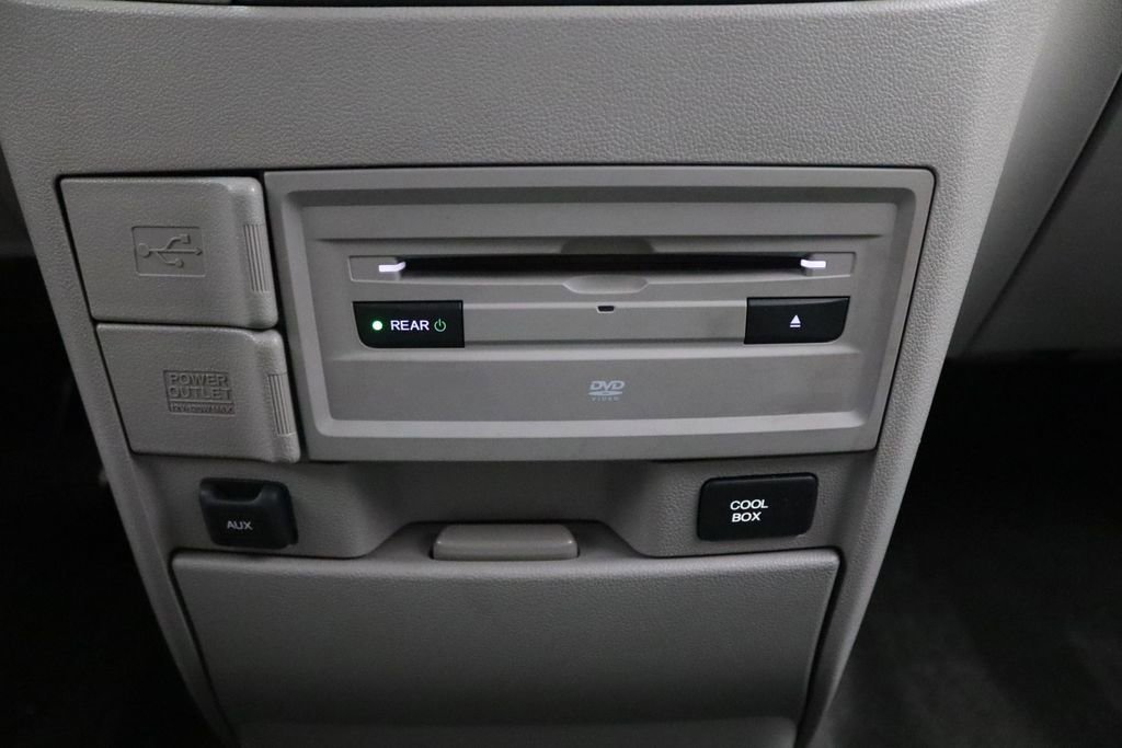 Used 2016 Honda Odyssey Touring image 25