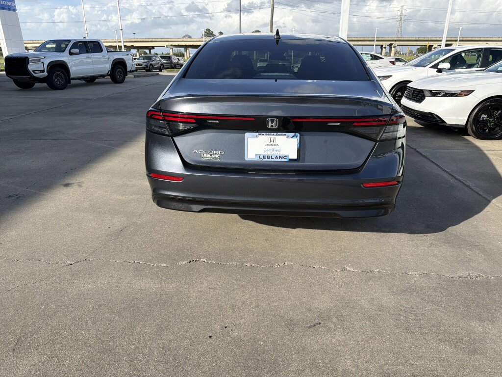 Certified 2025 Honda Accord LX image 5