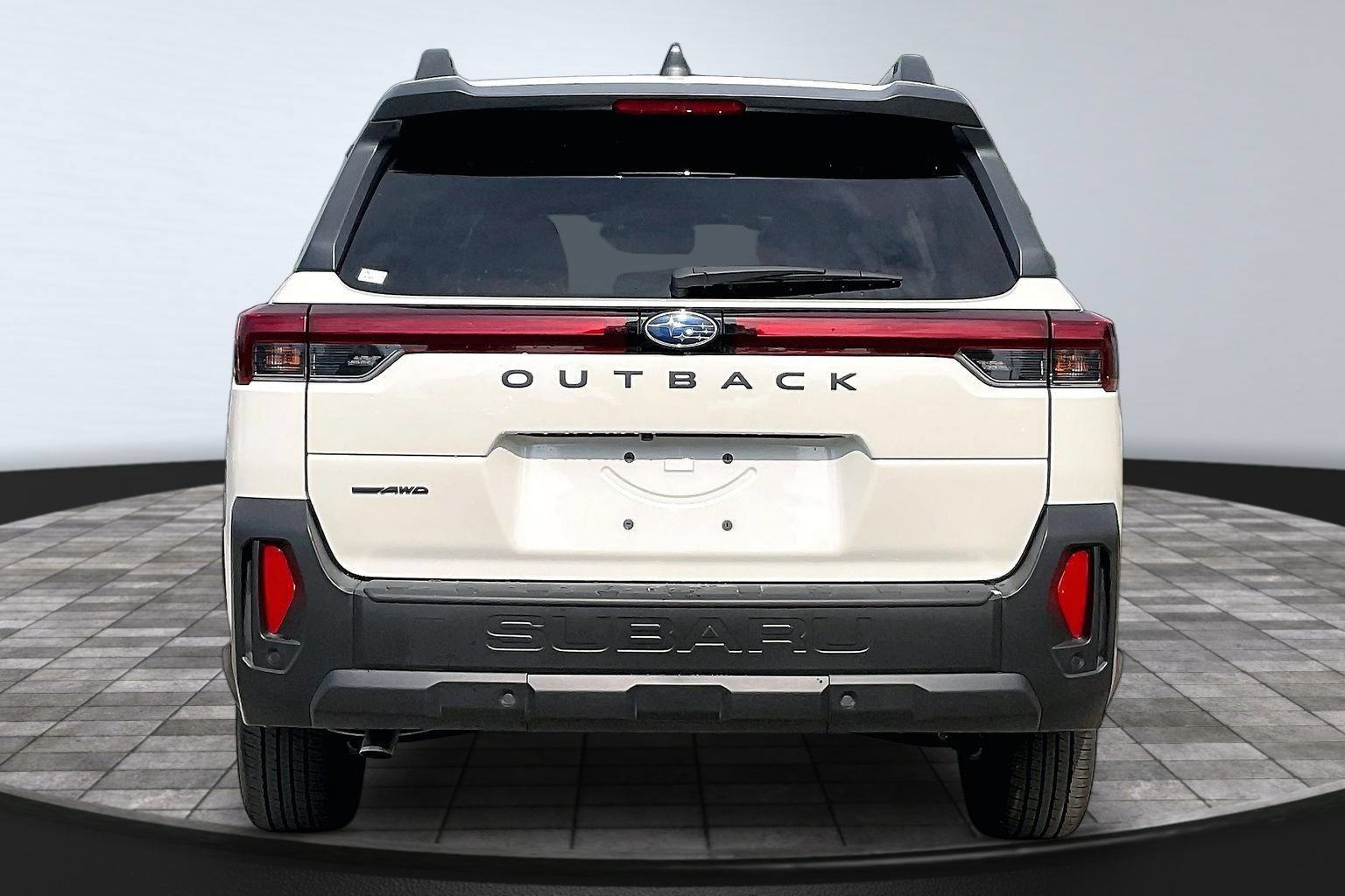 Certified 2026 Subaru Outback Touring AWD/4WD image 4