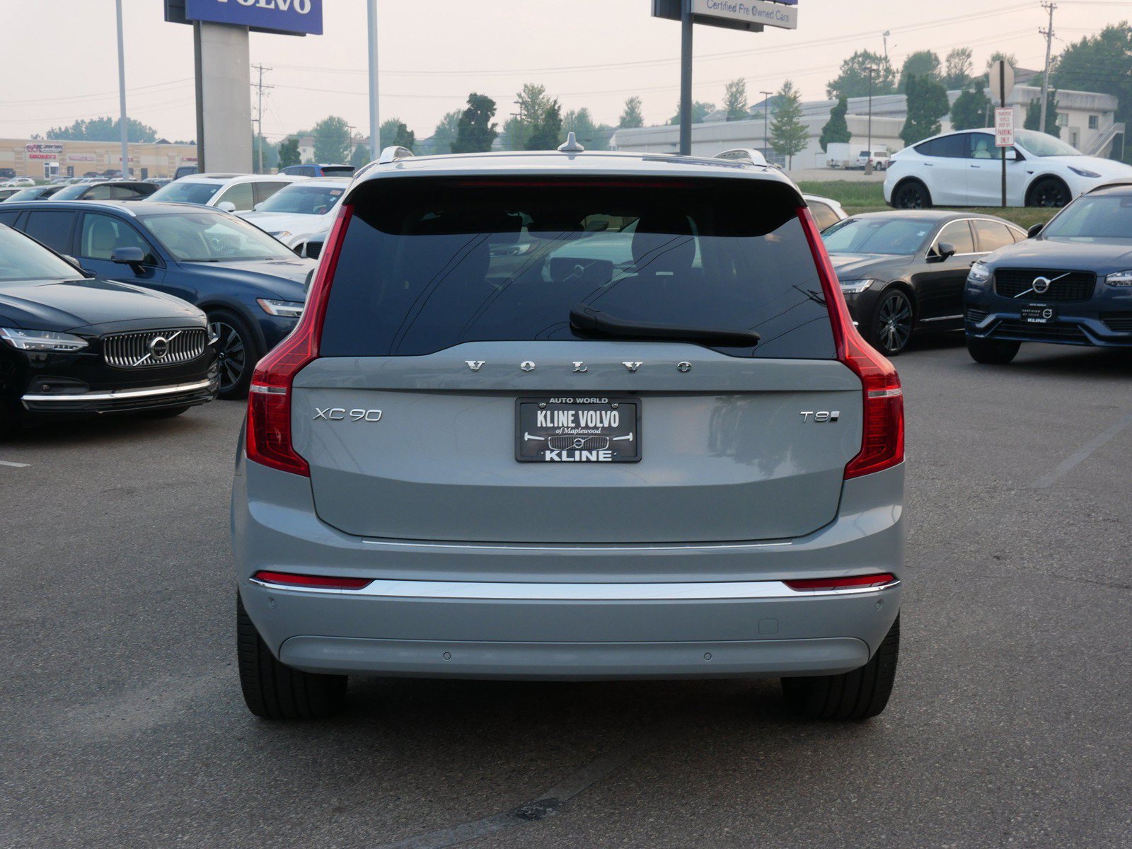 Certified 2025 Volvo XC90 T8 Plus w/ Protection Package Premier AWD/4WD image 6