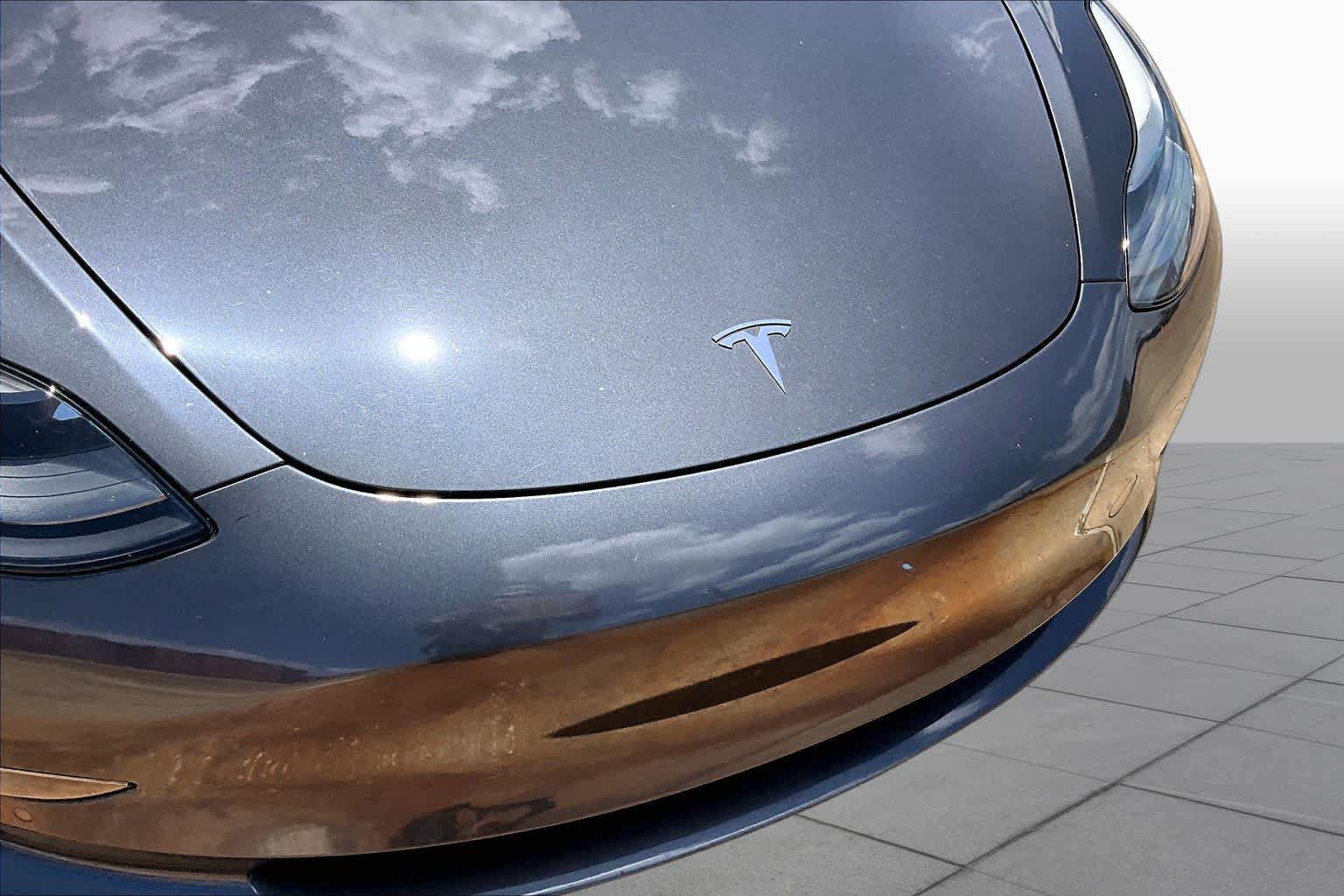 Used 2022 Tesla Model 3 Standard Range RWD image 25