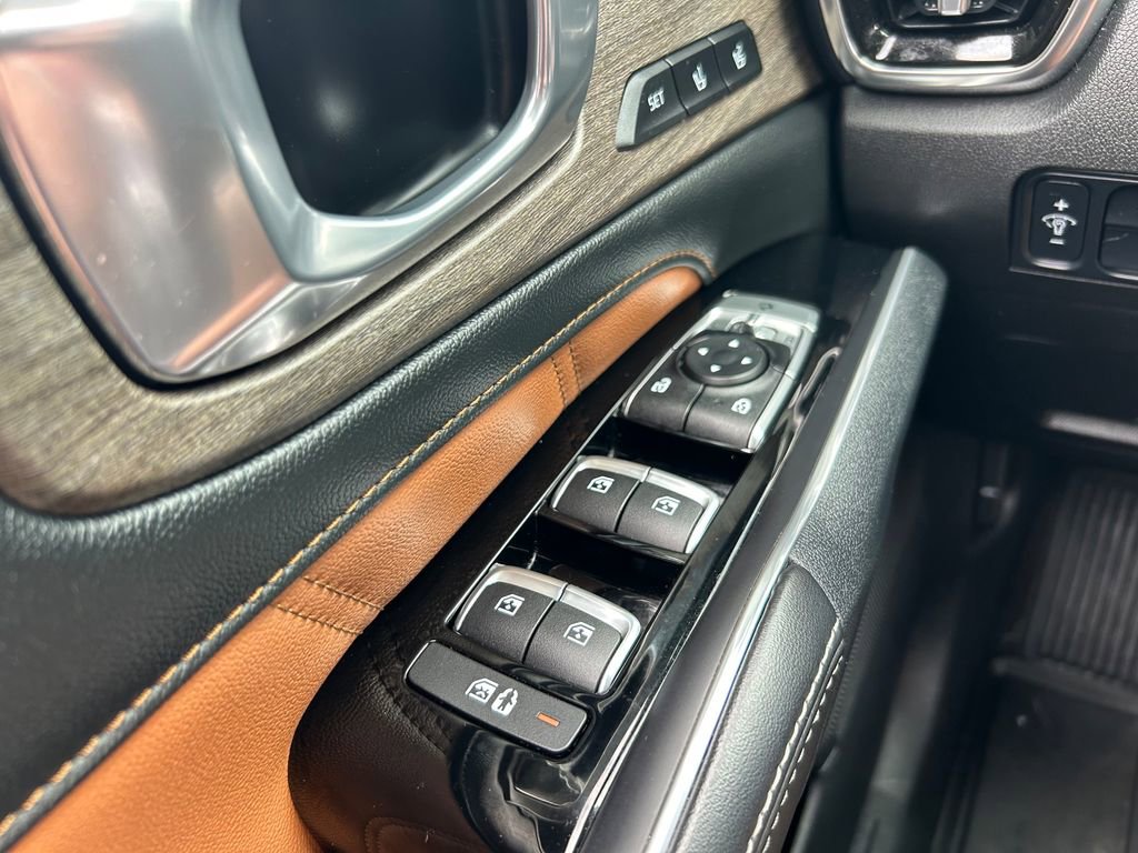 Used 2022 Kia Sorento SX Prestige w/ Rust Color Package image 21