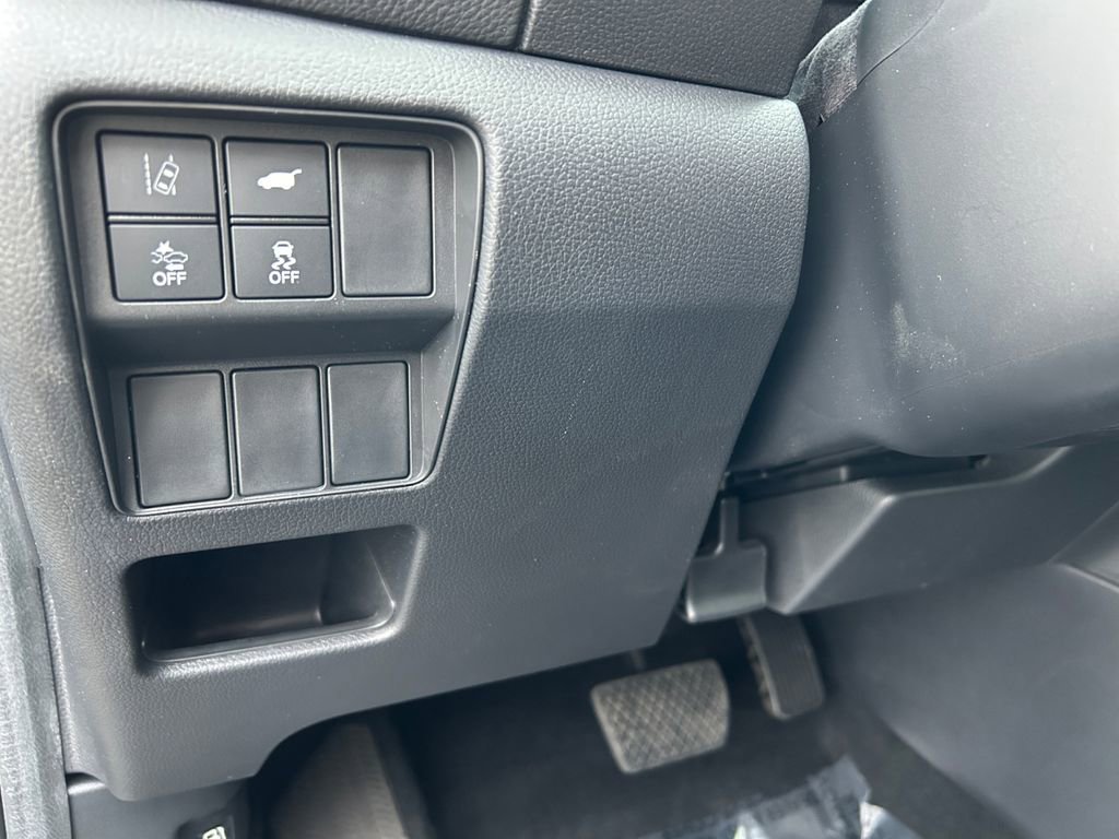 Used 2018 Honda CR-V Touring image 21