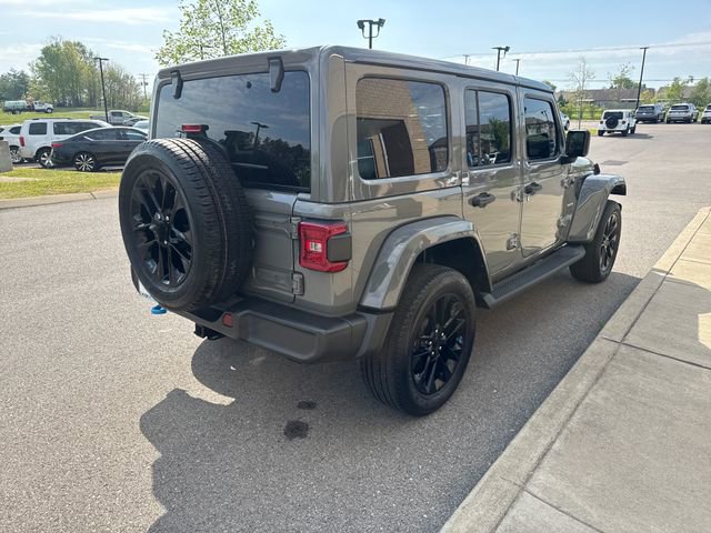 Used 2022 Jeep Wrangler Unlimited Sahara w/ Cold Weather Group image 4