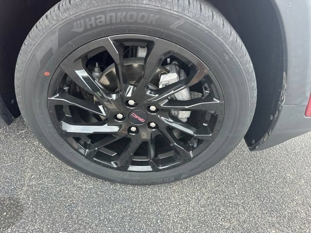 Used 2023 GMC Terrain SLE w/ Elevation Edition FWD image 5