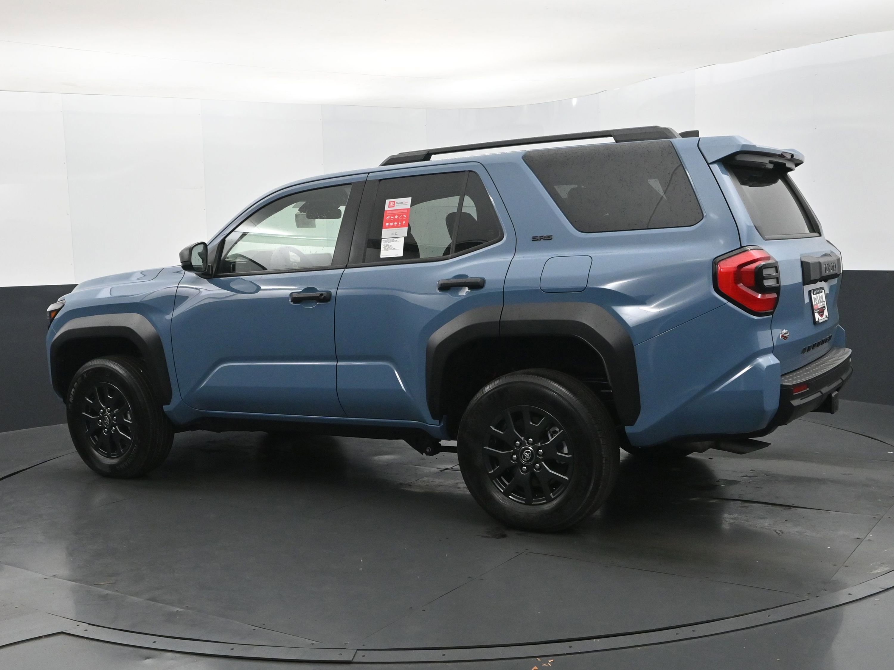 Used 2025 Toyota 4Runner SR5 RWD image 3