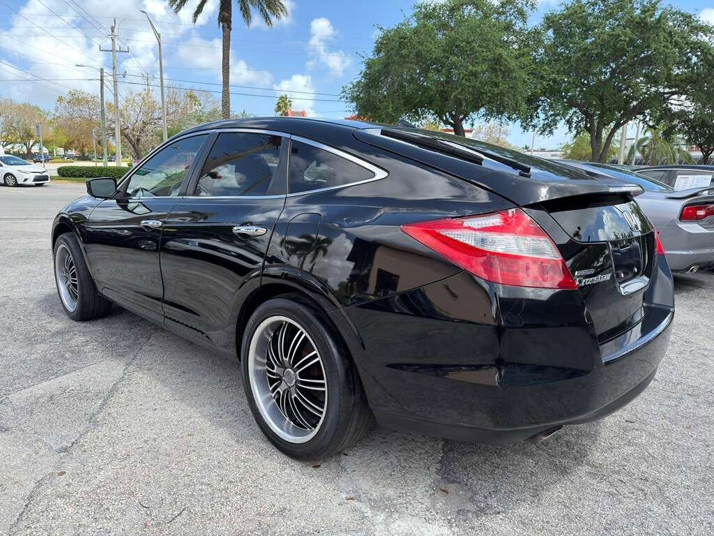 Used 2010 Honda Crosstour EX-L image 3