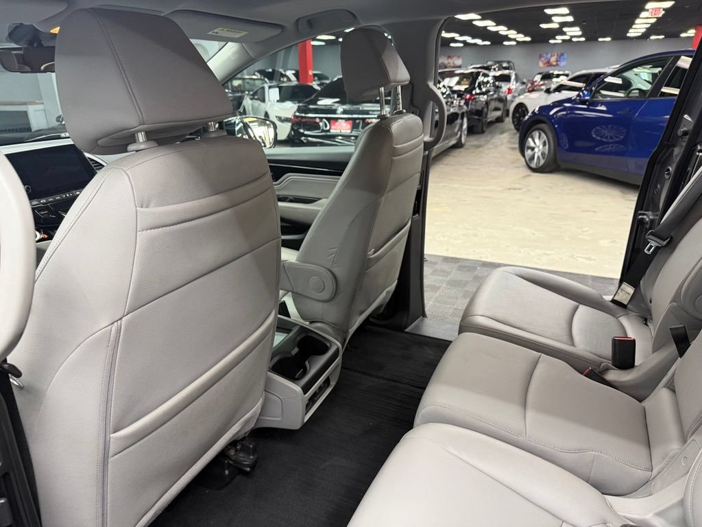 Used 2018 Honda Odyssey Elite image 37