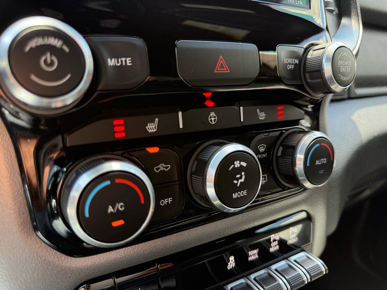 Used 2019 RAM 2500 Power Wagon AWD/4WD image 21