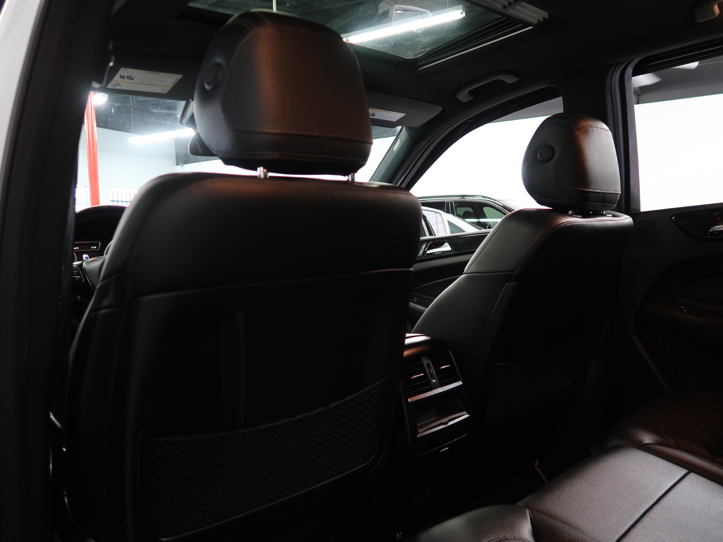 Used 2018 Mercedes-Benz GLE 350 image 32