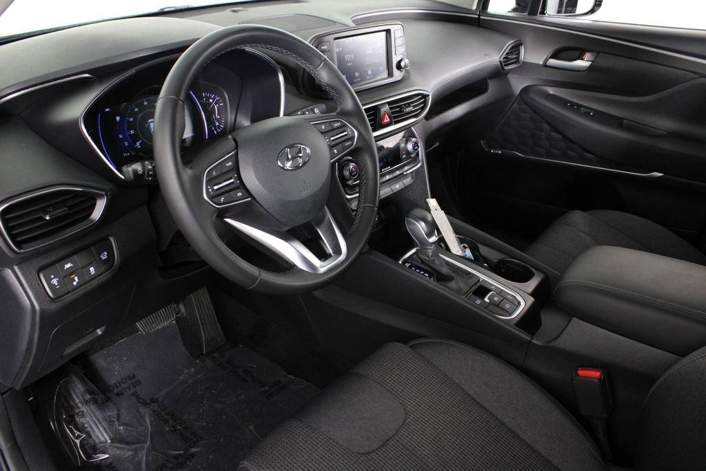 Used 2020 Hyundai Santa Fe SEL w/ Convenience Package image 16