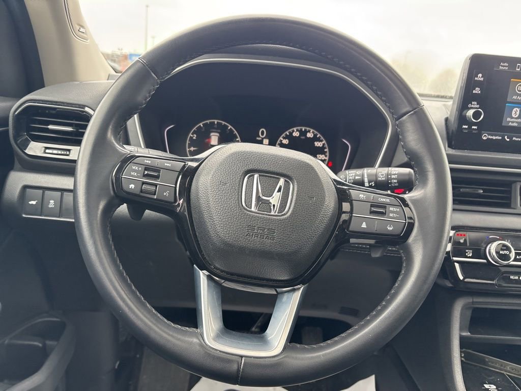 Used 2025 Honda Pilot Touring image 22