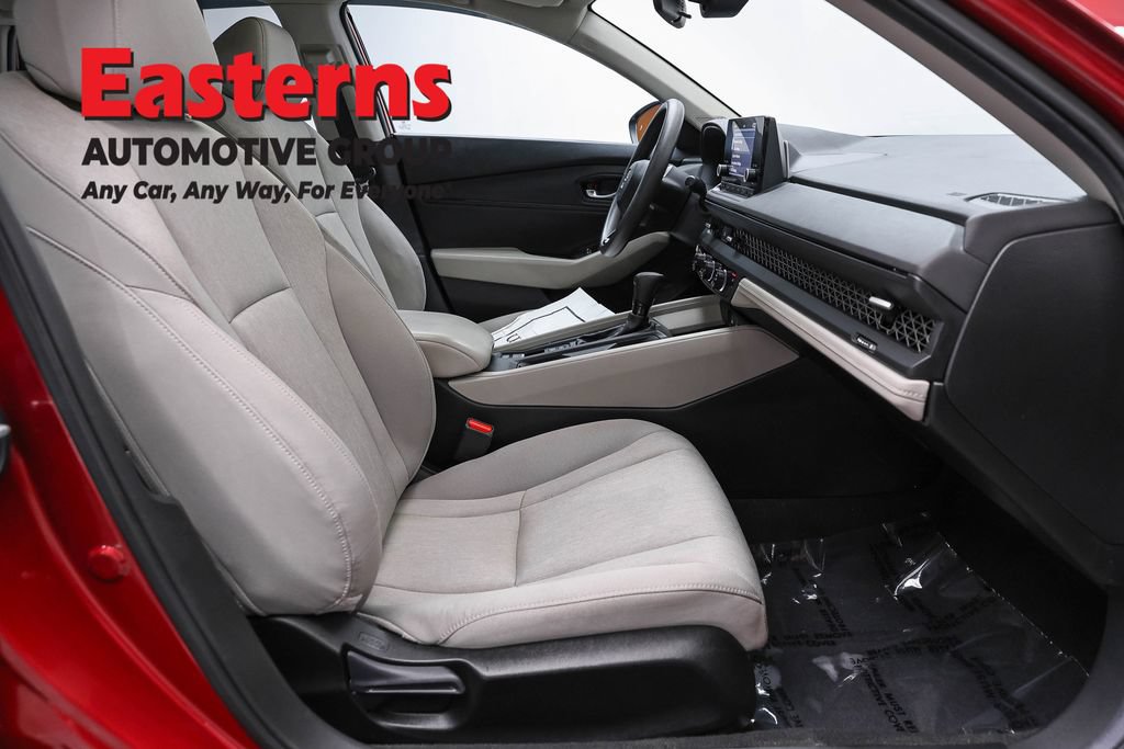 Used 2024 Honda Accord EX image 23
