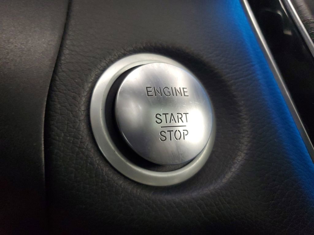 Used 2017 Mercedes-Benz C 300 Coupe image 29