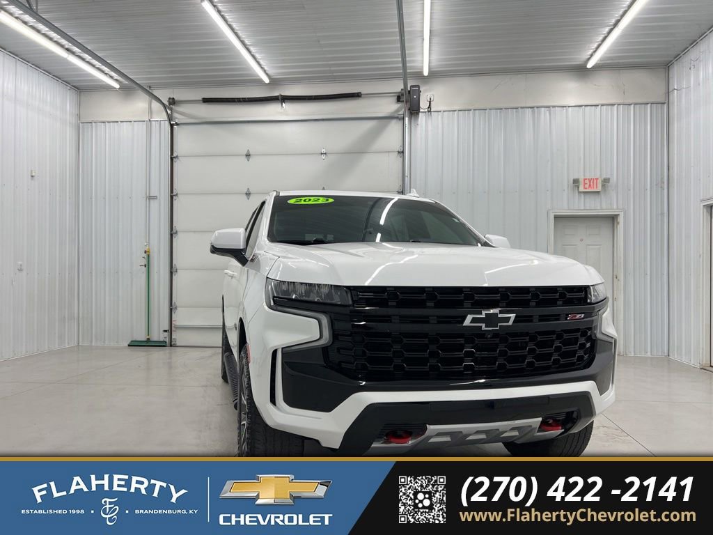 Used 2023 Chevrolet Tahoe Z71 w/ Luxury Package AWD/4WD image 1