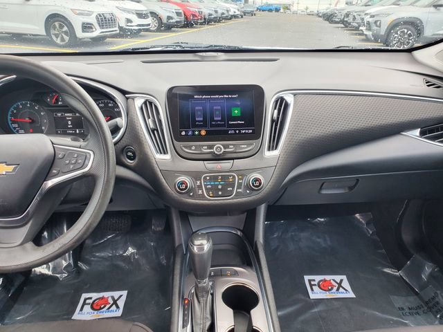 Used 2019 Chevrolet Malibu LT w/ Driver Confidence Package II FWD image 16