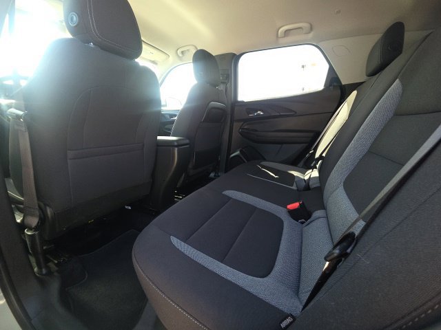 Used 2026 Chevrolet TrailBlazer LT AWD/4WD image 24