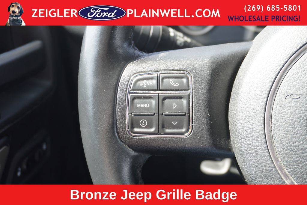 Used 2016 Jeep Wrangler Unlimited Sahara AWD/4WD image 20