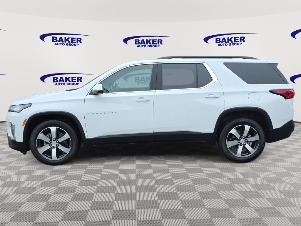 Used 2023 Chevrolet Traverse LT w/ LT Premium Package AWD/4WD image 9