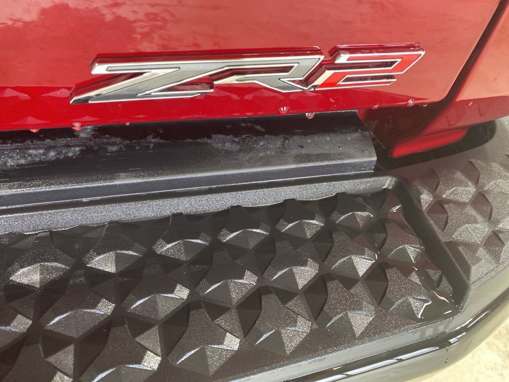 New 2026 Chevrolet Colorado ZR2 w/ Technology Package AWD/4WD image 13