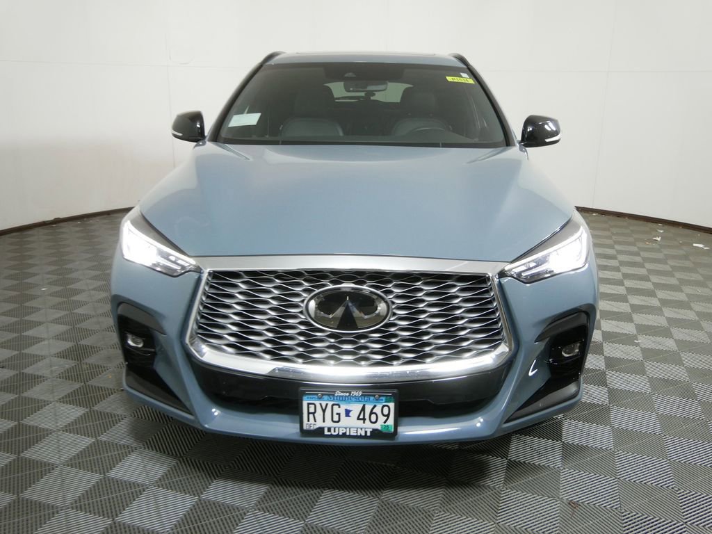 Certified 2025 INFINITI QX55 Luxe w/ Cargo Package image 9