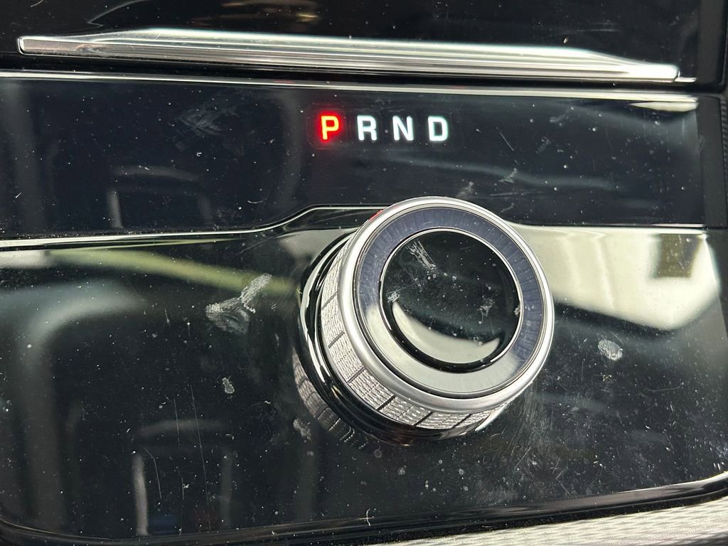 Used 2024 Jeep Grand Cherokee Limited w/ Luxury Tech Group II image 26