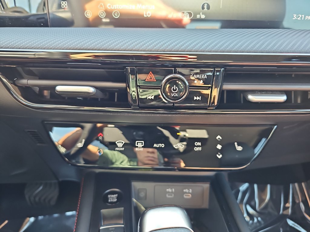 New 2027 Nissan Kicks SR w/ Cold Weather Package FWD image 24